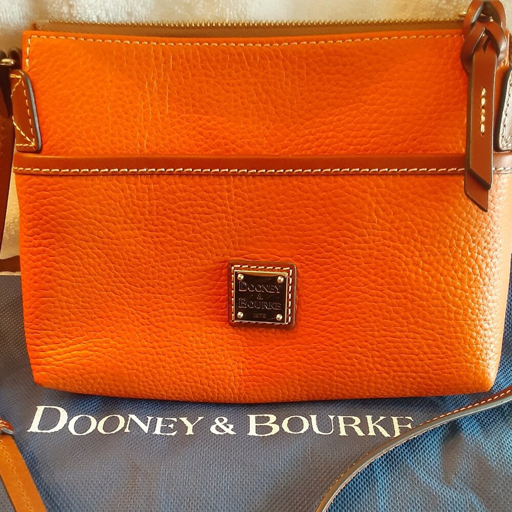 Dooney & Burke Gigi Pebble Grain Crossbody